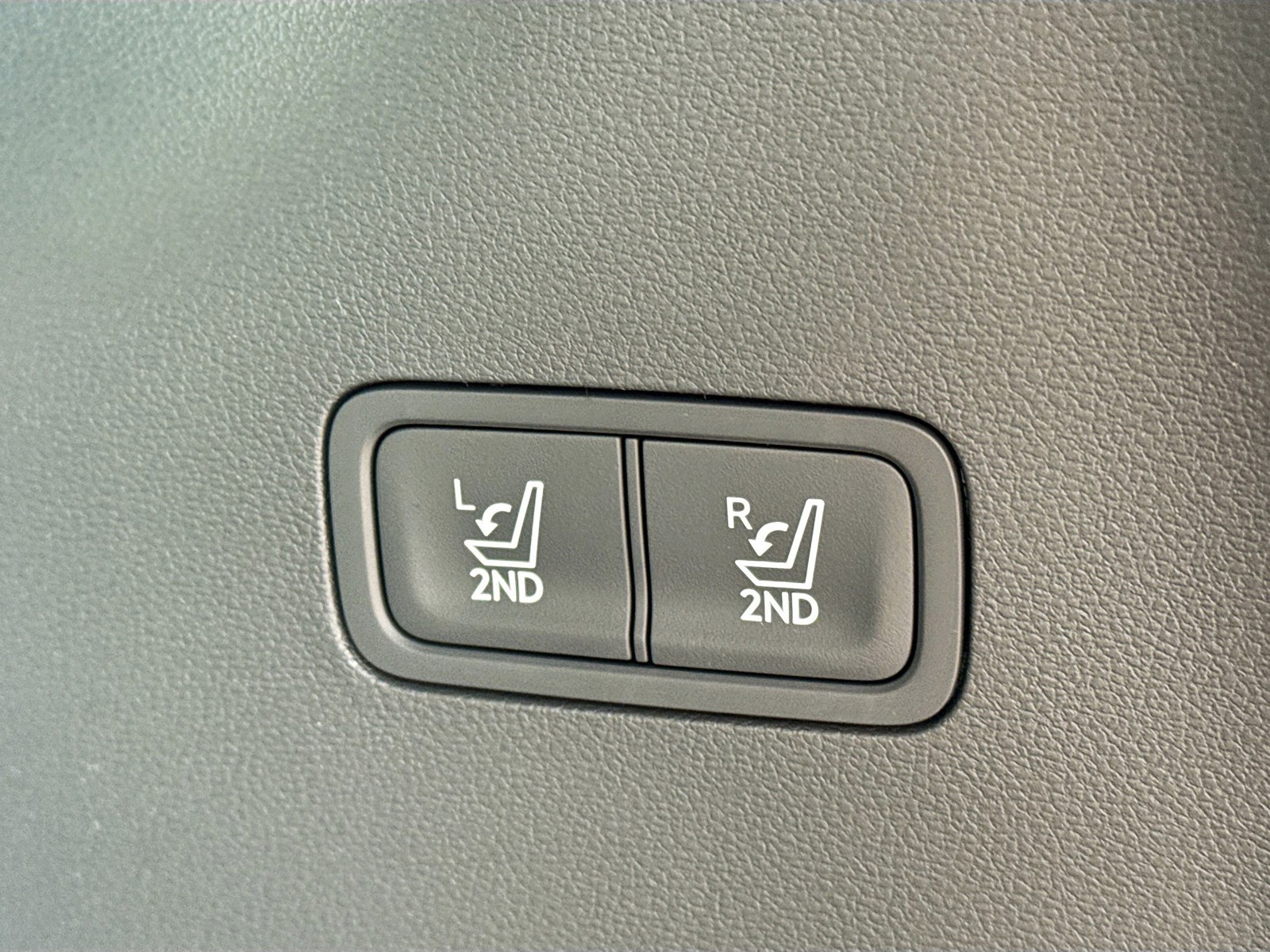 2026 Hyundai SANTA FE - Photo 13