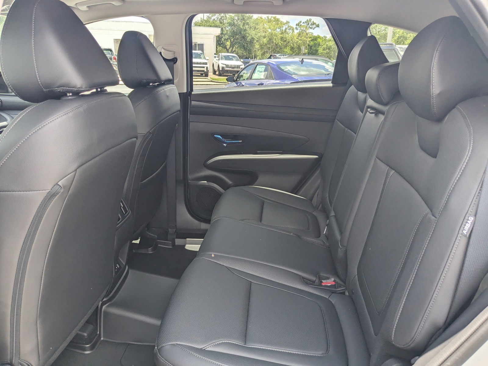 2025 Hyundai TUCSON - Photo 12