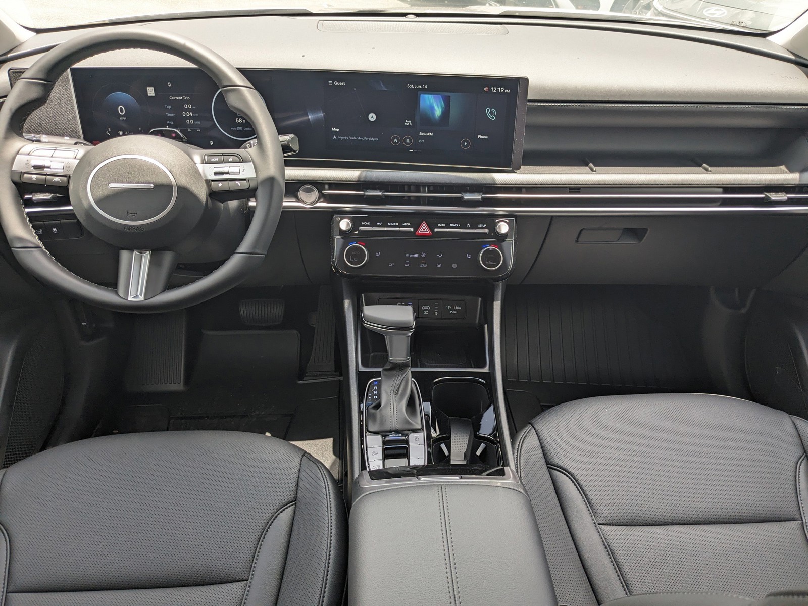 2025 Hyundai TUCSON - Photo 13