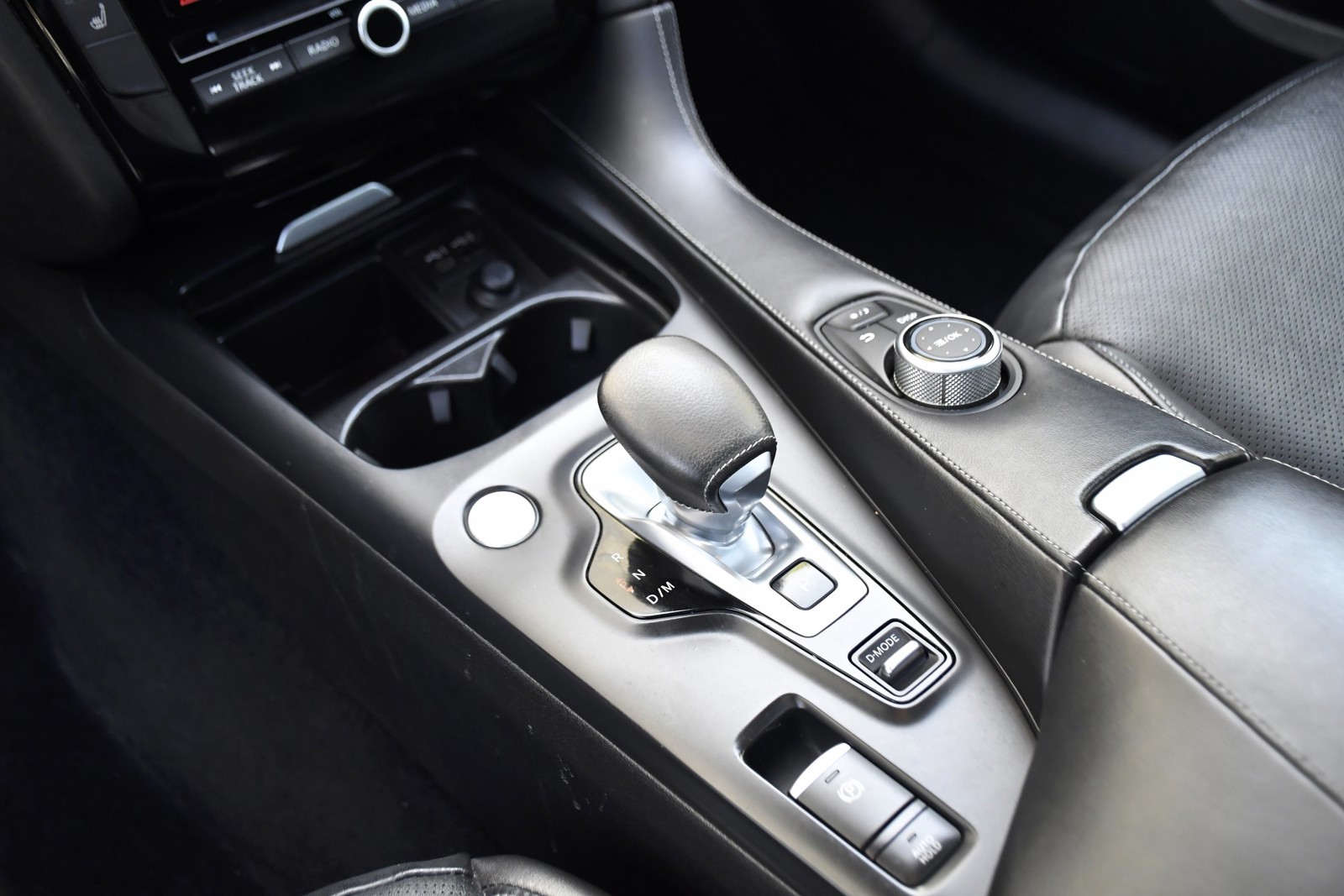 2023 INFINITI QX55 - Photo 12