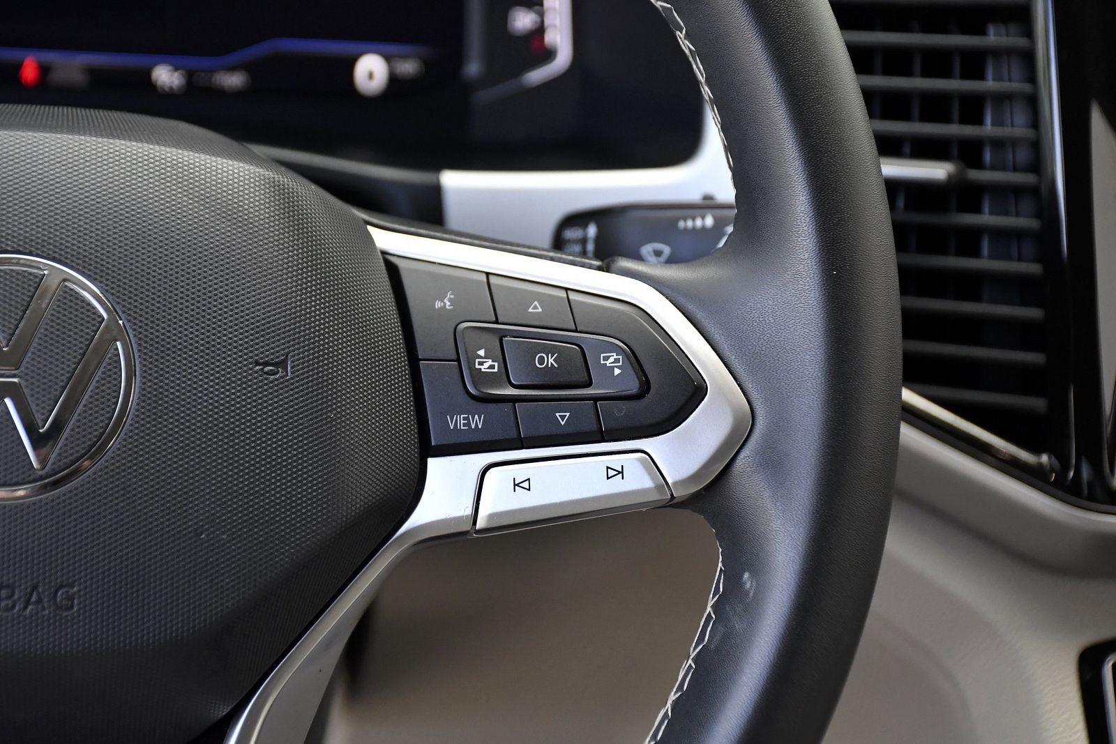 2023 Volkswagen Atlas - Photo 9