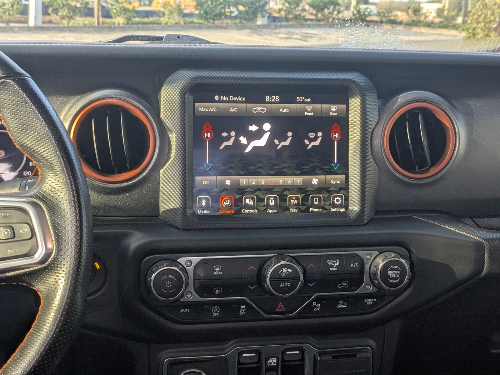 2023 Jeep Gladiator - Photo 15
