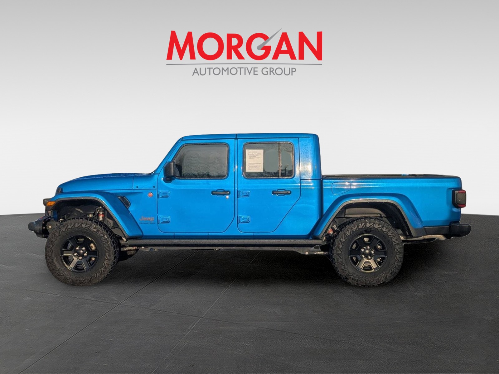 2023 Jeep Gladiator - Photo 8