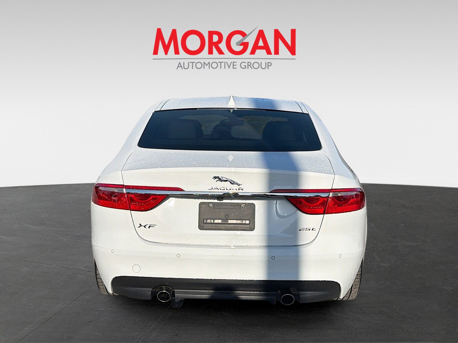 2018 Jaguar XF - Photo 6