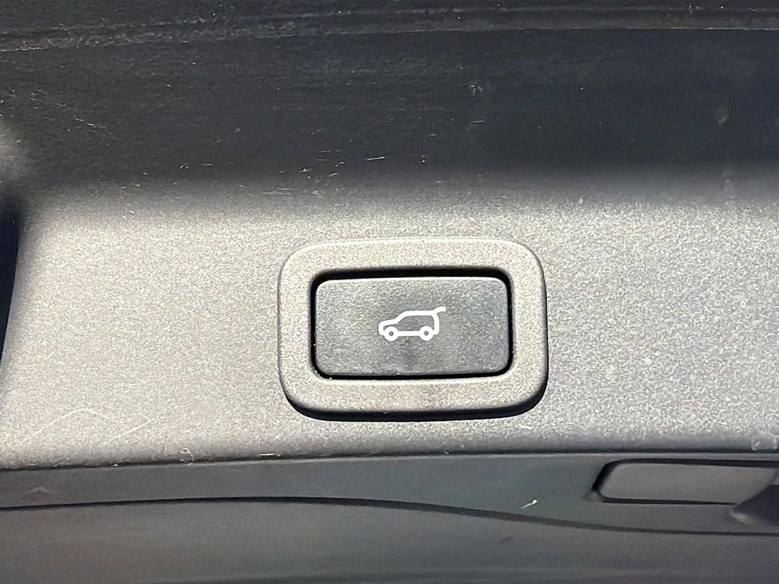 2019 Jaguar F-PACE - Photo 13
