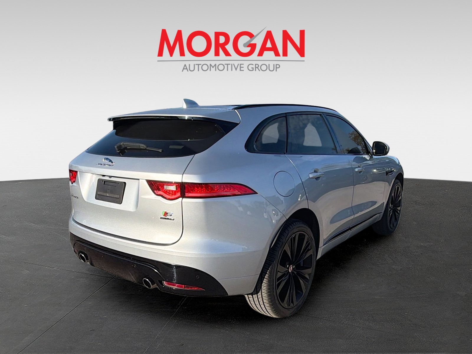 2019 Jaguar F-PACE - Photo 5