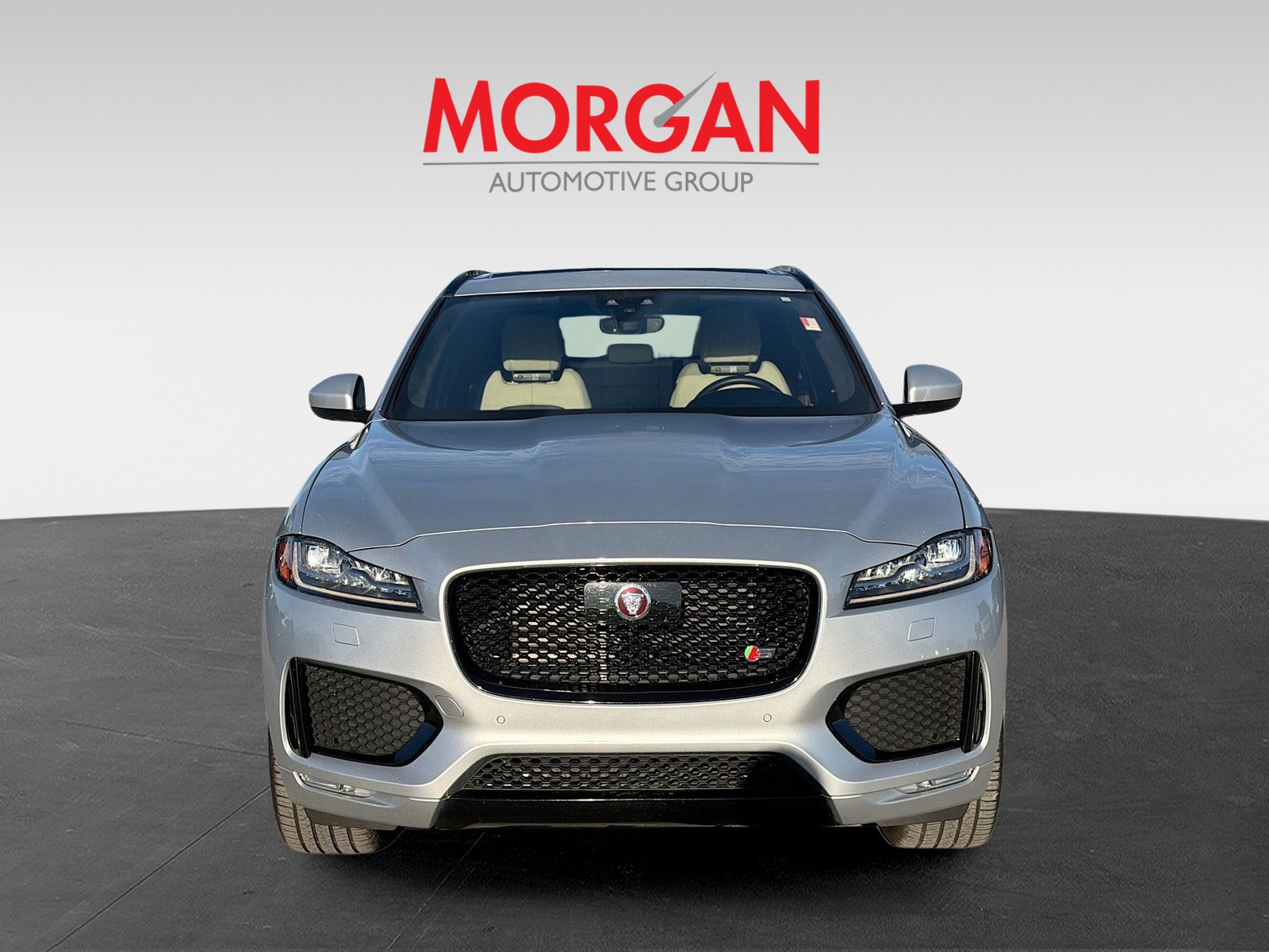 2019 Jaguar F-PACE - Photo 3