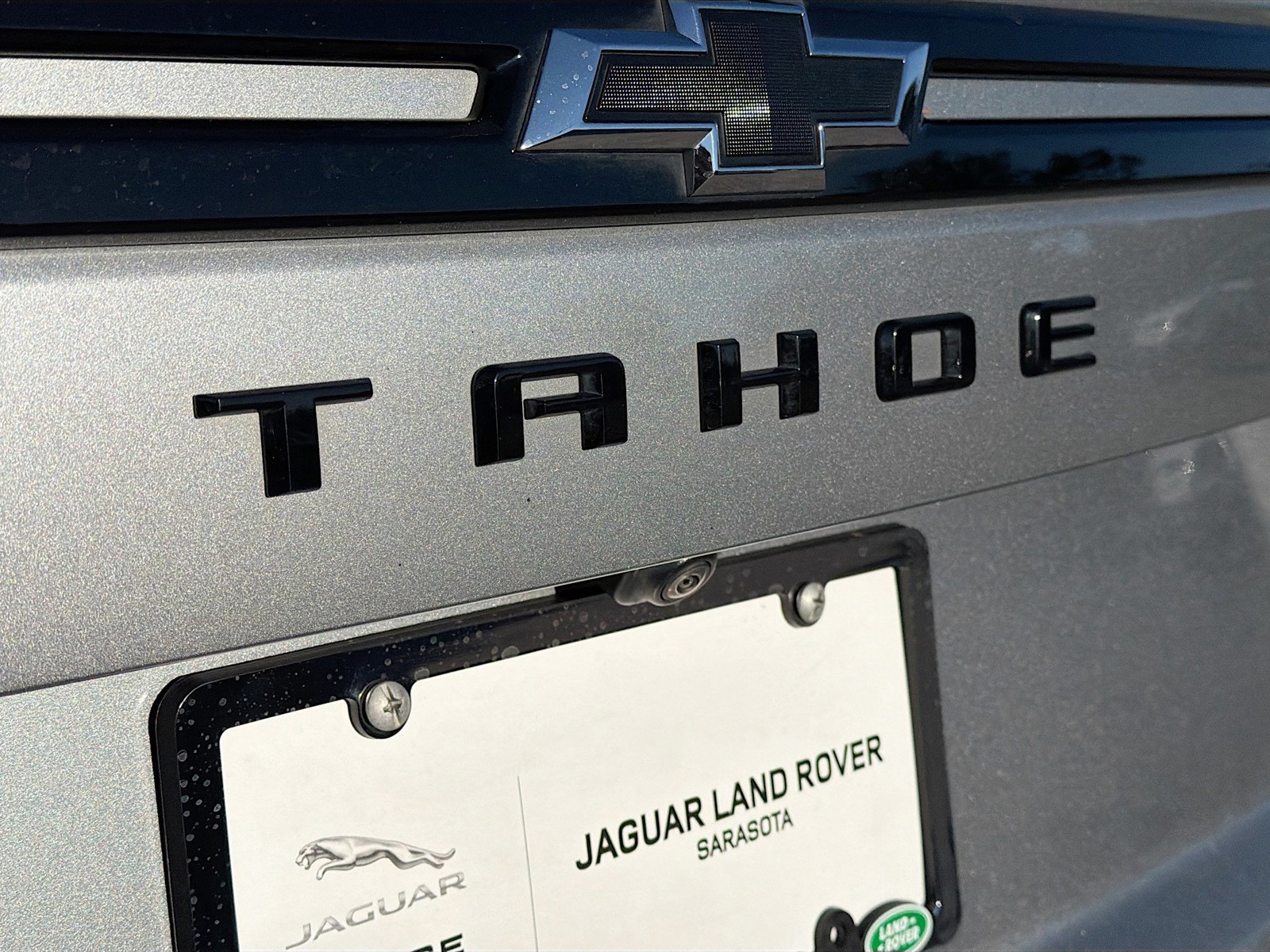 2024 Chevrolet Tahoe - Photo 11