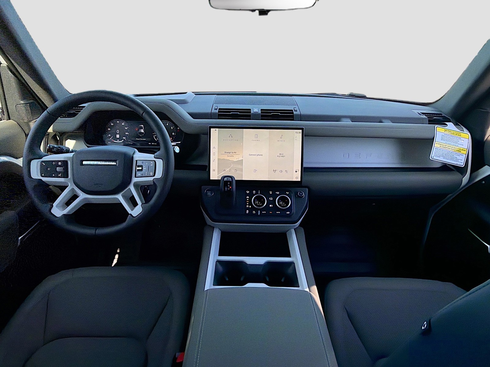 2026 Land Rover Defender 110 - Photo 15