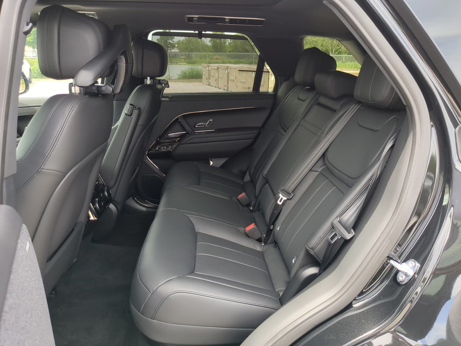 2025 Land Rover Range Rover Sport Plug-in Hybrid - Photo 15