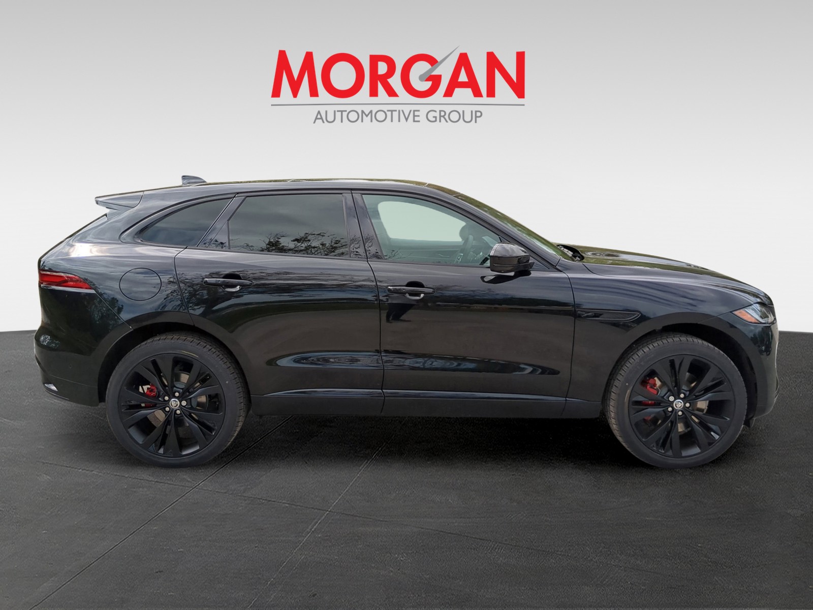 2026 Jaguar F-PACE - Photo 5