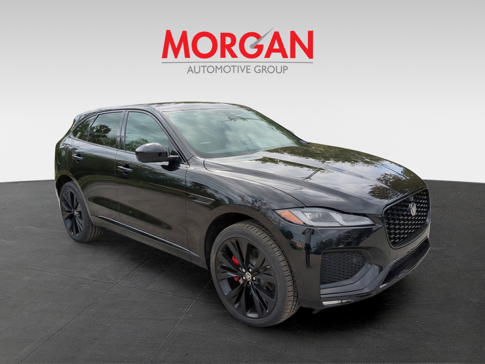 2026 Jaguar F-PACE - Photo 2