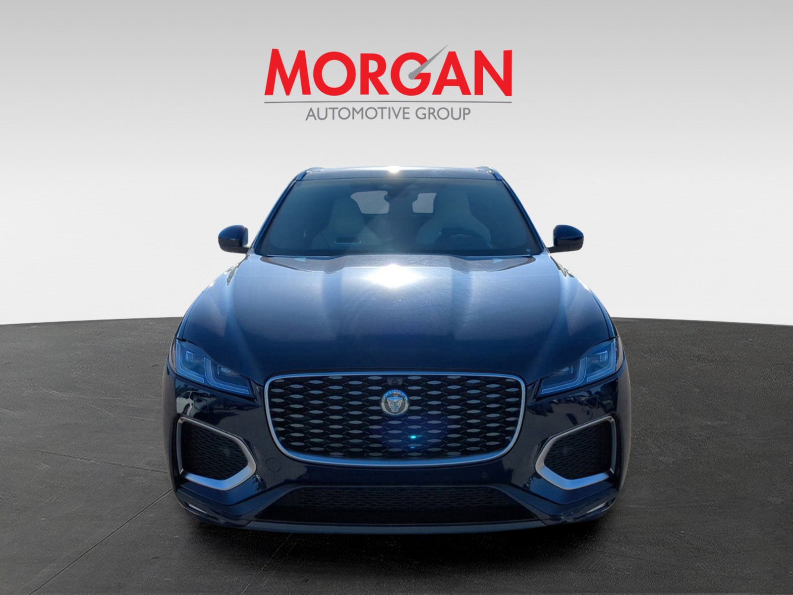 2026 Jaguar F-PACE - Photo 4