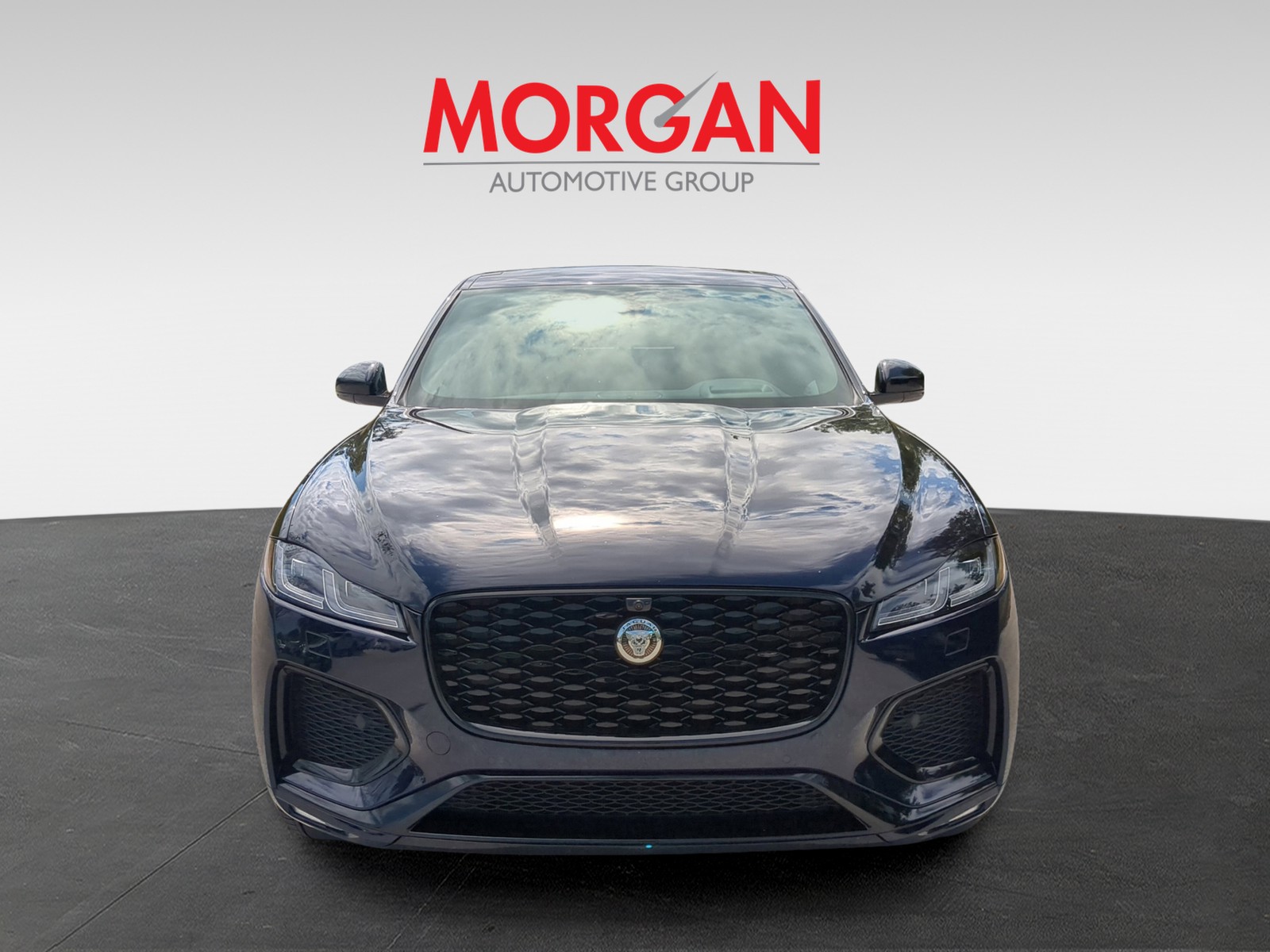2026 Jaguar F-PACE - Photo 2