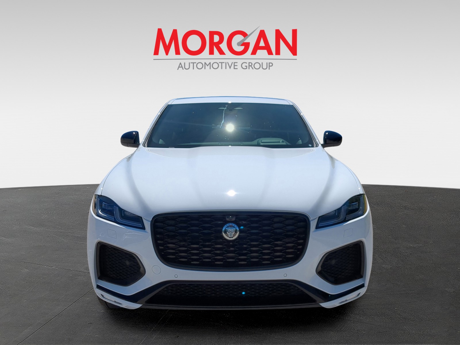 2026 Jaguar F-PACE - Photo 3