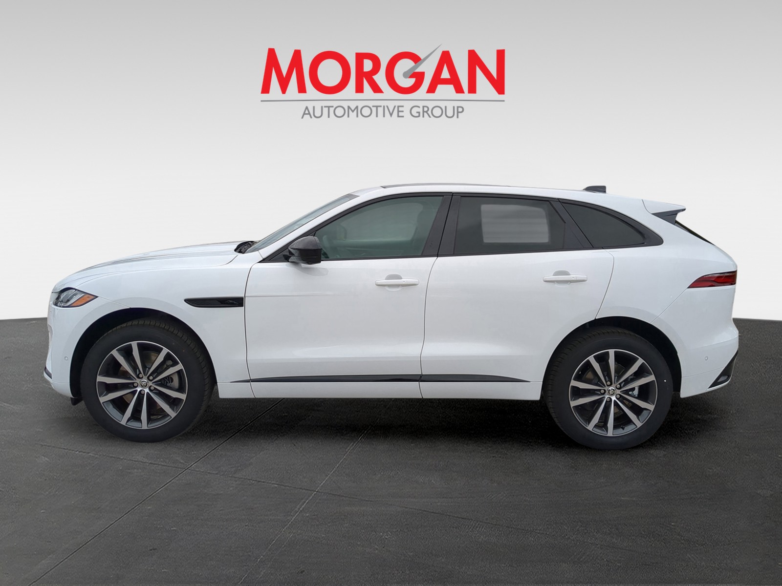 2026 Jaguar F-PACE - Photo 7