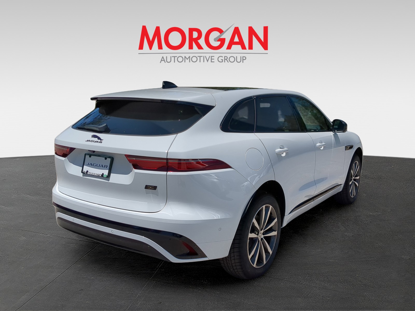 2026 Jaguar F-PACE - Photo 5