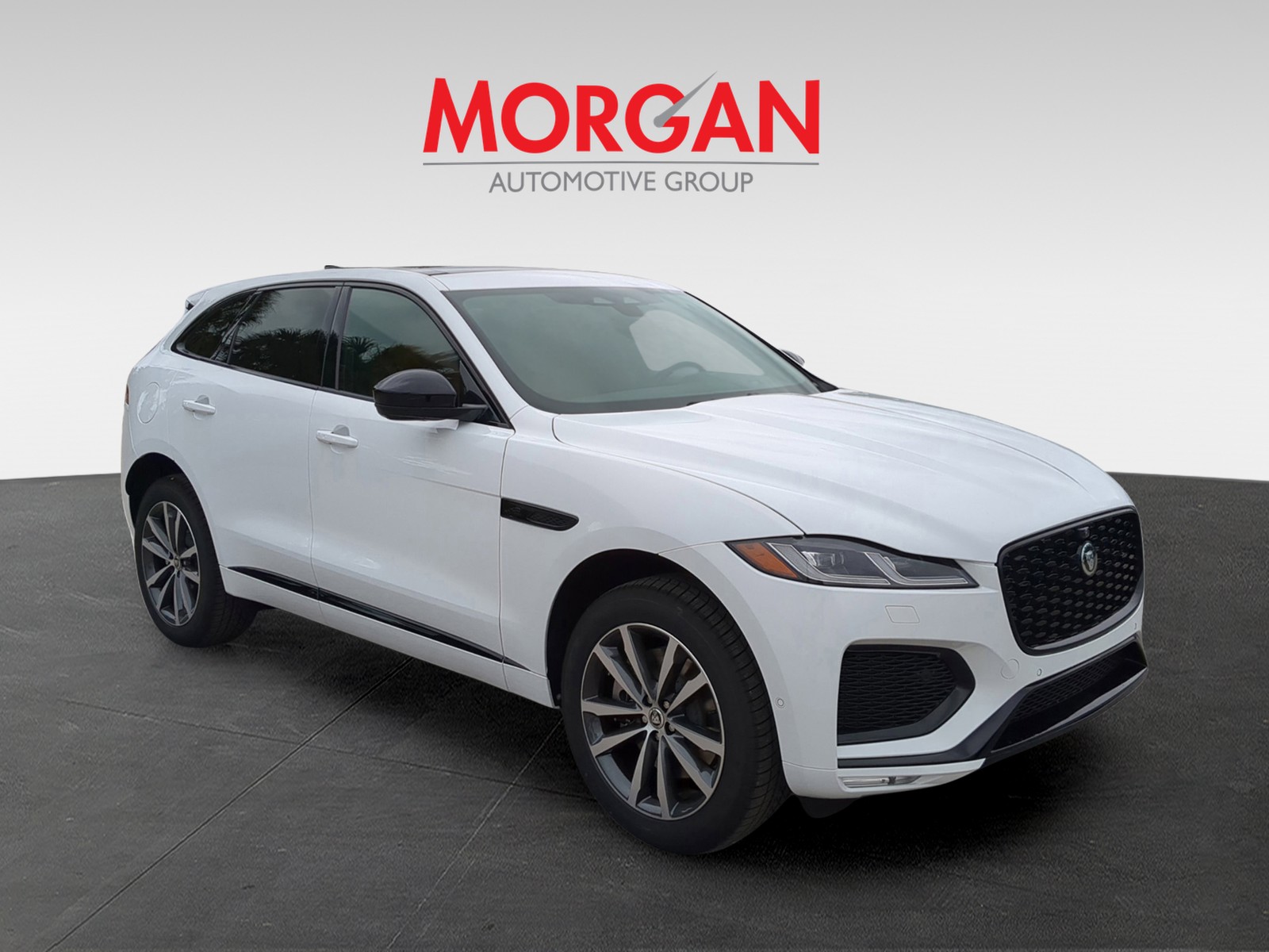 2026 Jaguar F-PACE - Photo 2