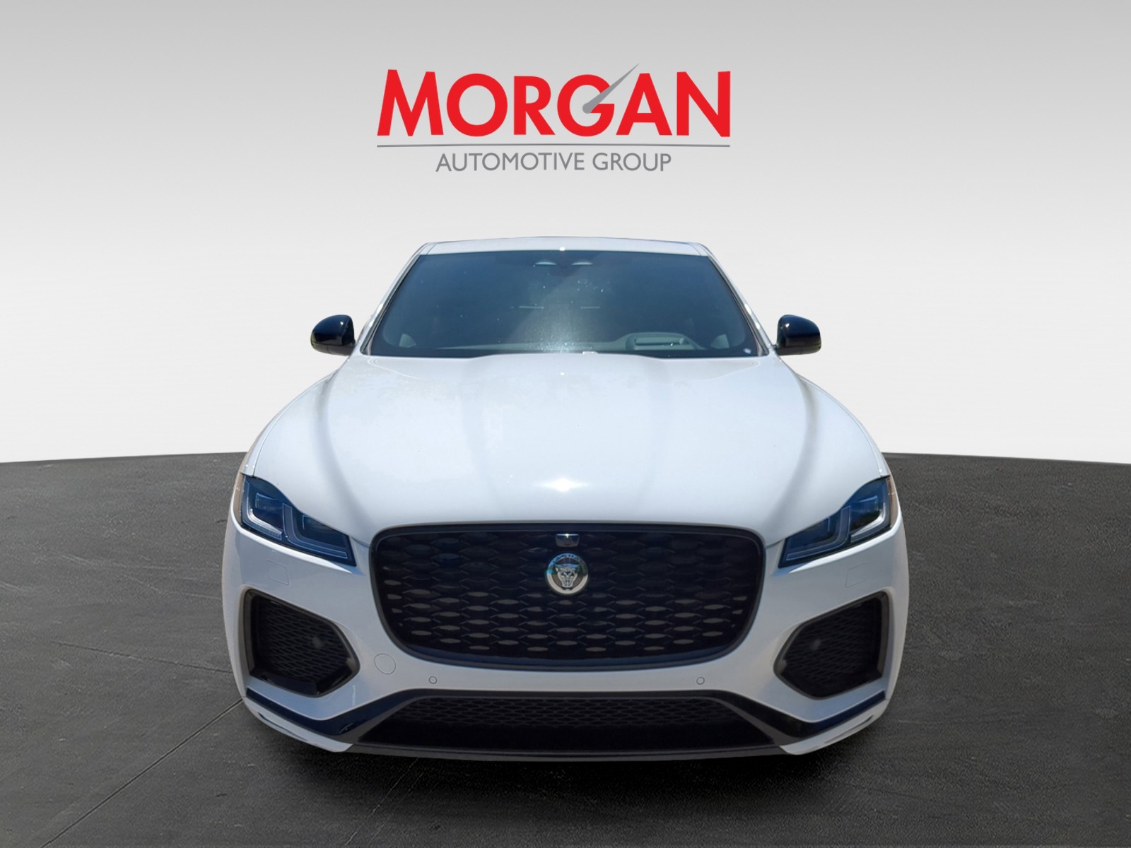 2026 Jaguar F-PACE - Photo 2