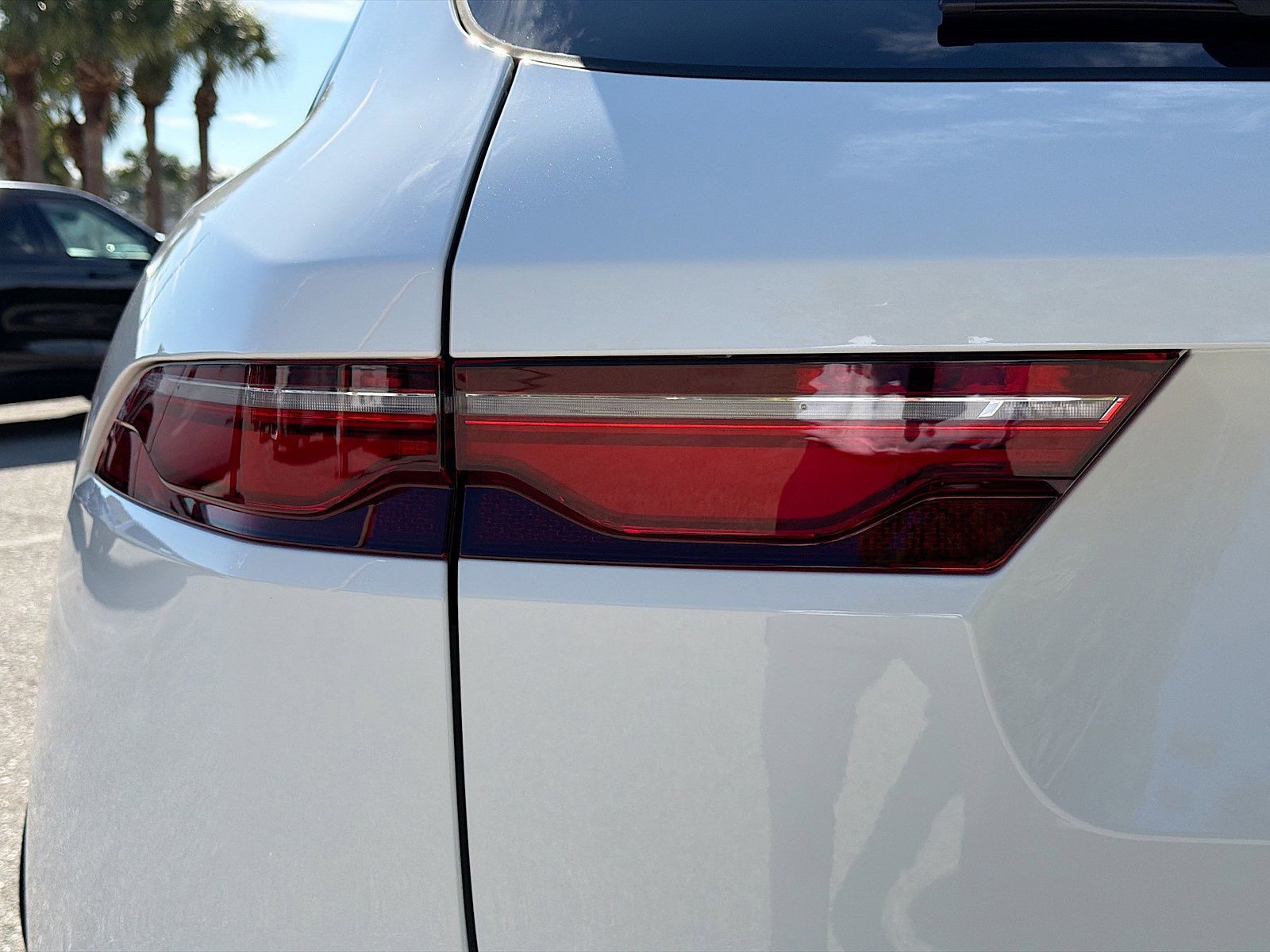 2026 Jaguar F-PACE - Photo 10