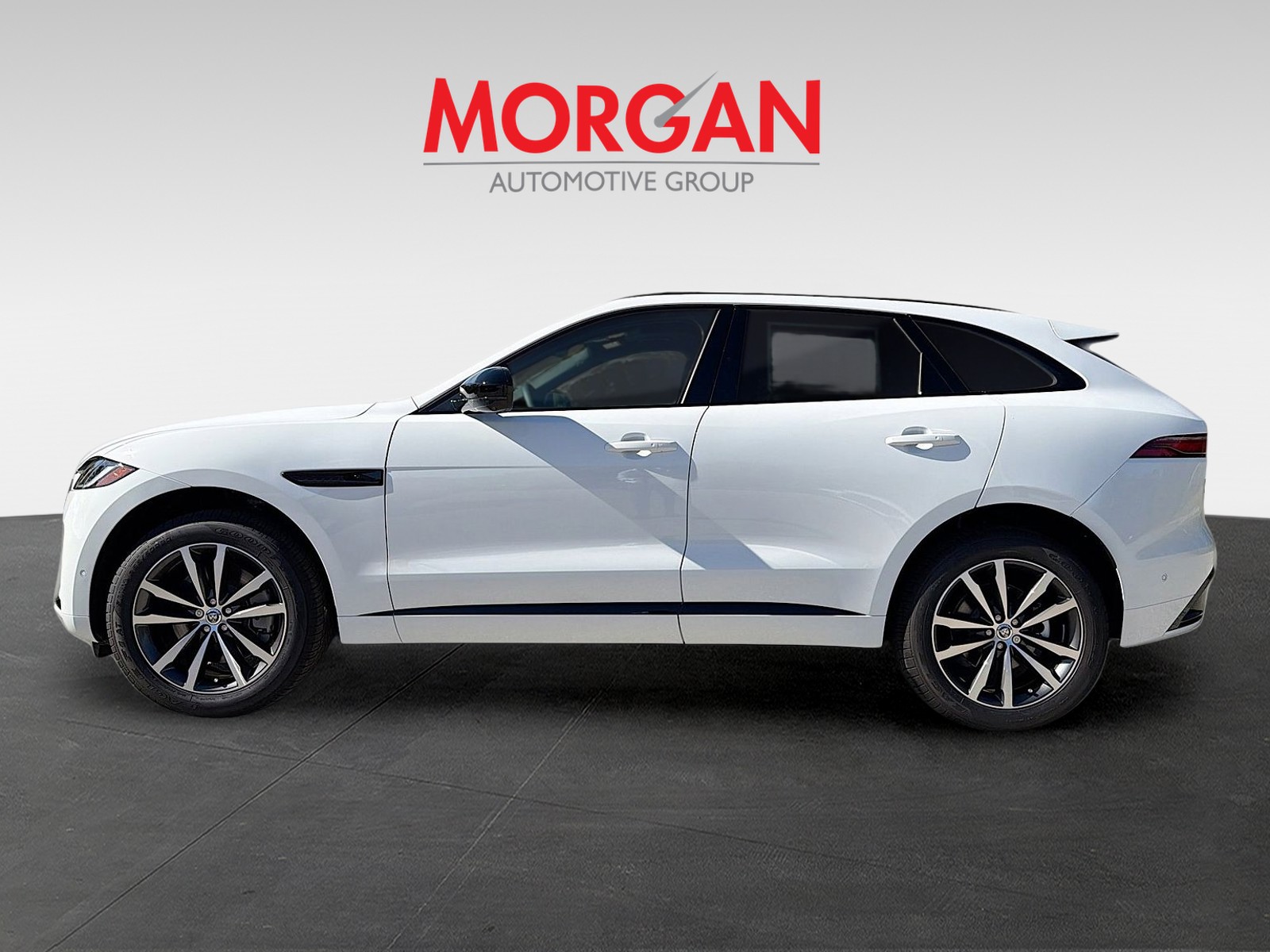 2026 Jaguar F-PACE - Photo 7