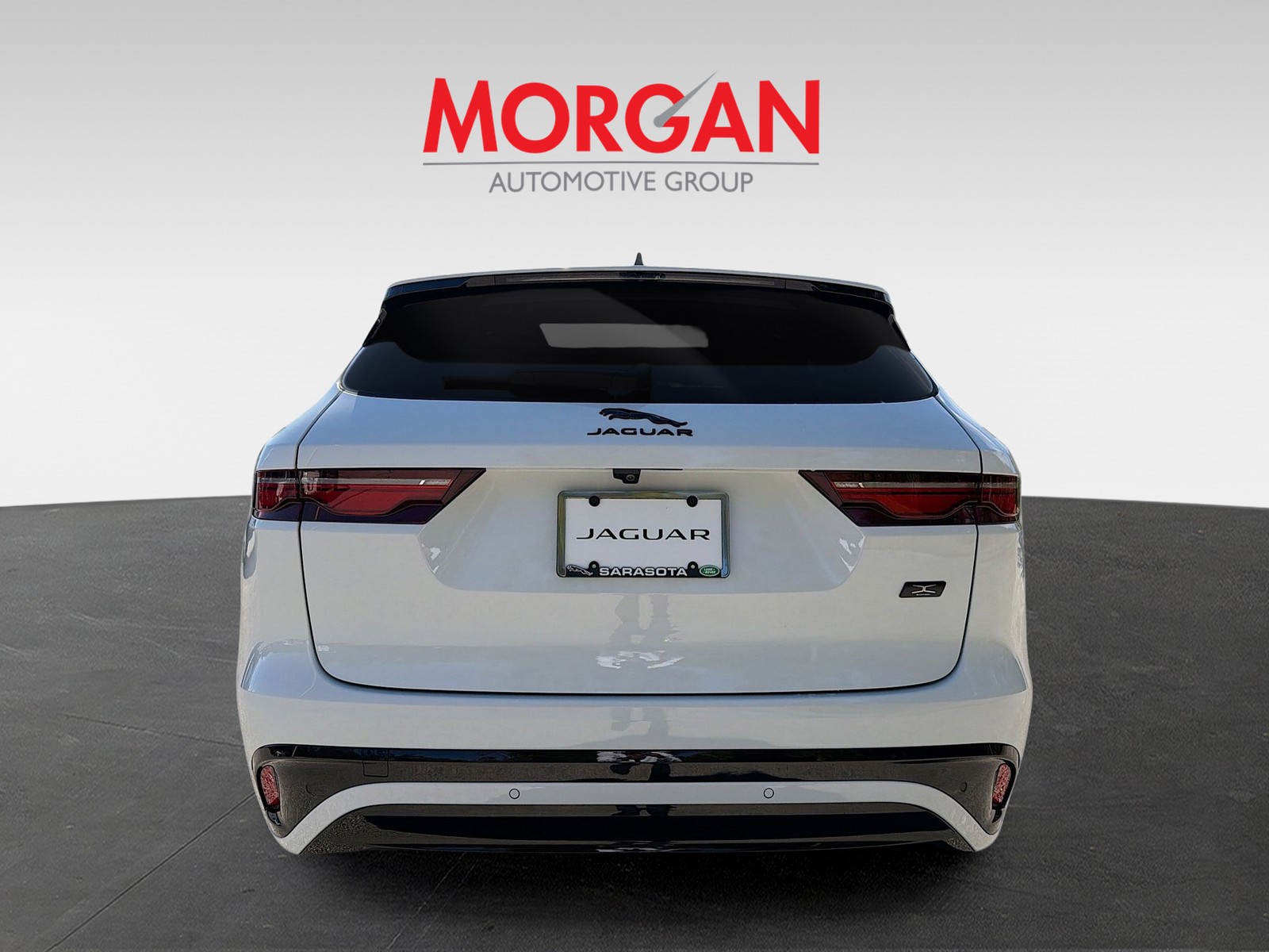 2026 Jaguar F-PACE - Photo 6