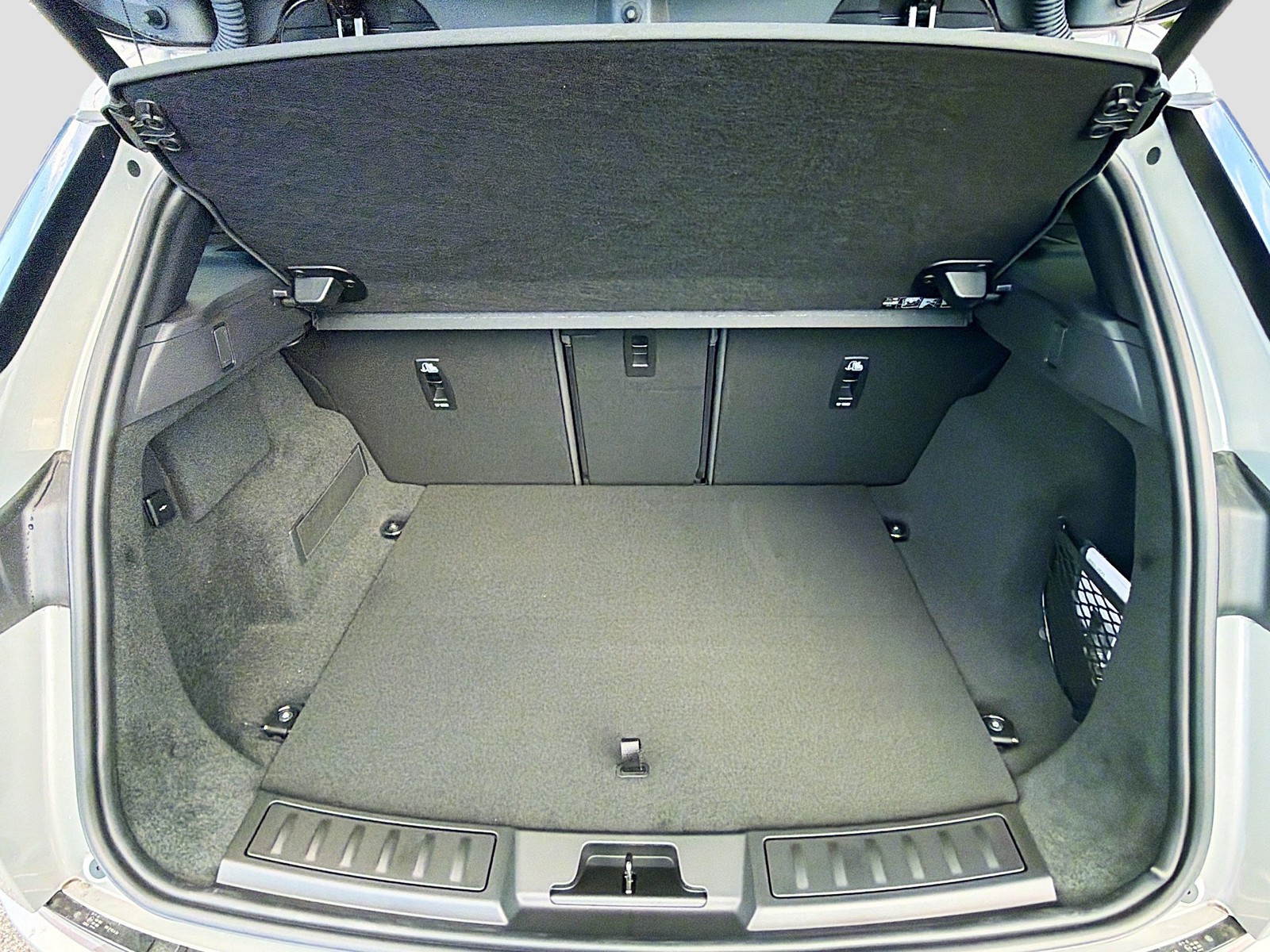 2026 Land Rover Range Rover Evoque - Photo 12