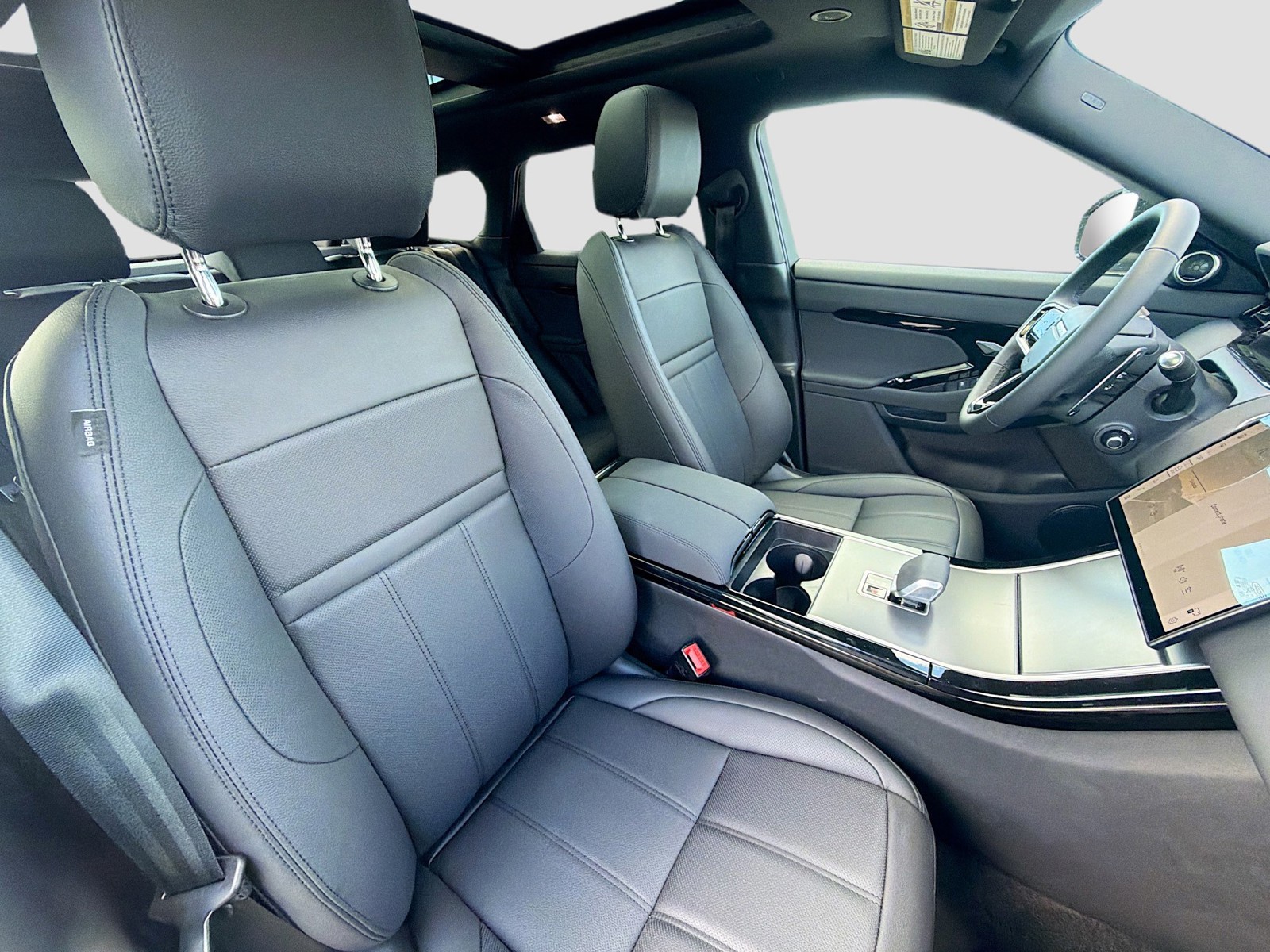 2026 Land Rover Range Rover Evoque - Photo 15