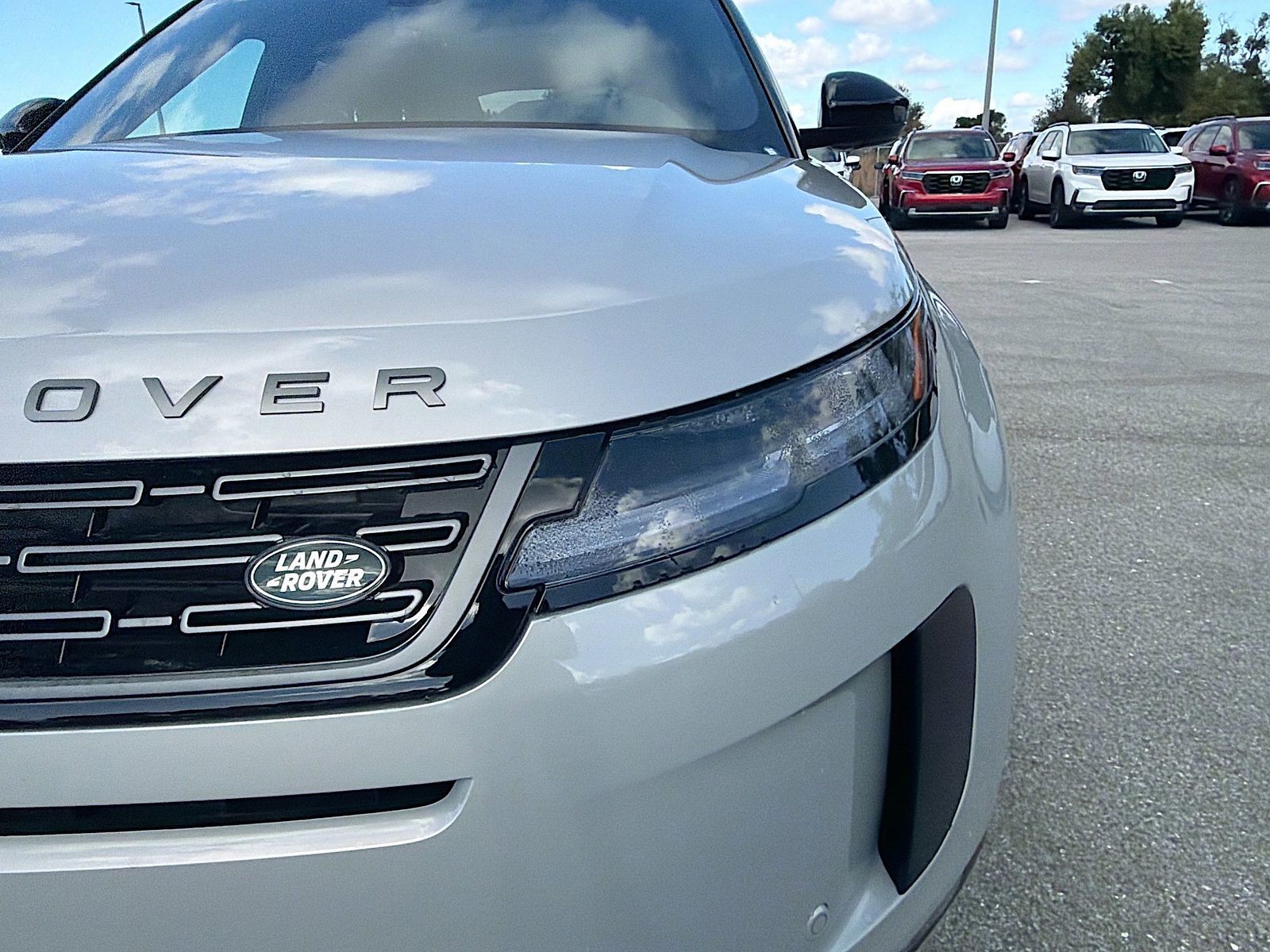 2026 Land Rover Range Rover Evoque - Photo 9