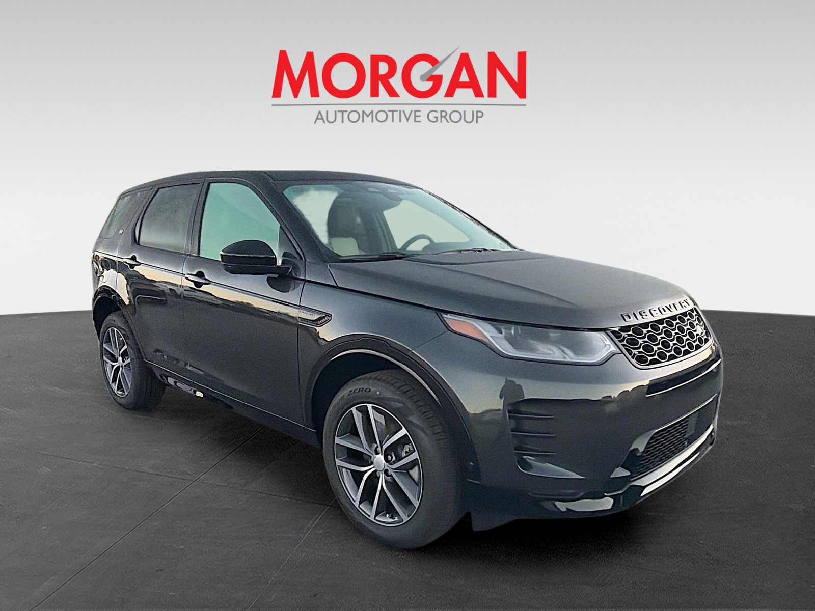 2025 Land Rover Discovery Sport - Photo 2