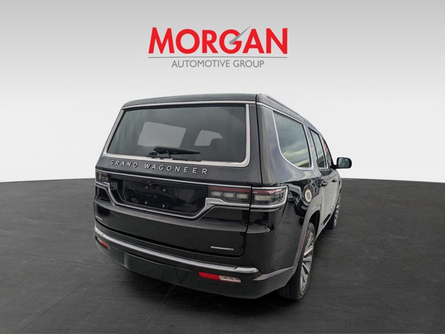 2022 Jeep Grand Wagoneer - Photo 4