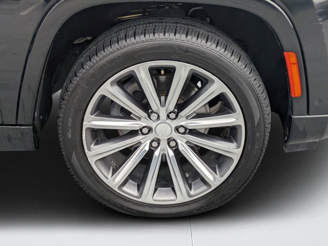 2022 Jeep Grand Wagoneer - Photo 9