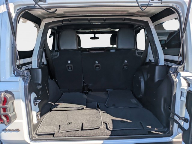 2021 Jeep Wrangler - Photo 10