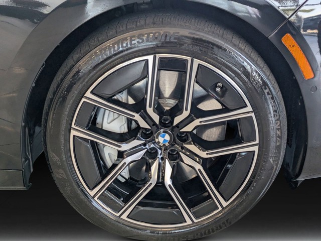 2024 BMW 7 Series - Photo 9