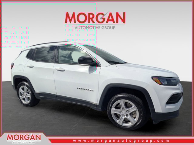 2023 Jeep Compass Latitude's photo