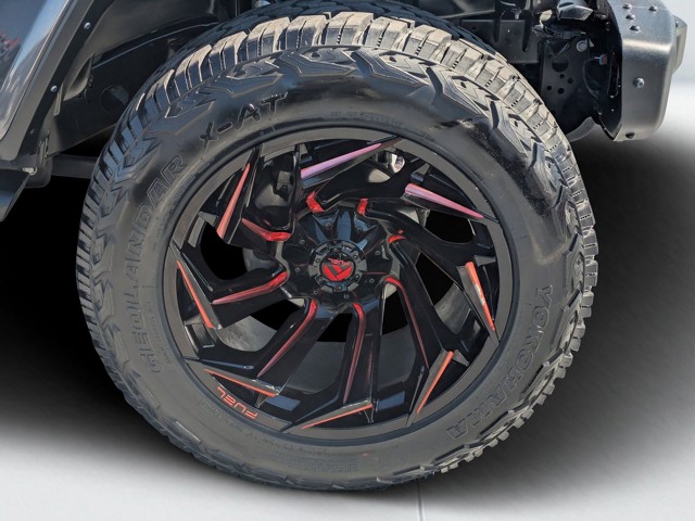 2021 Jeep Wrangler - Photo 9