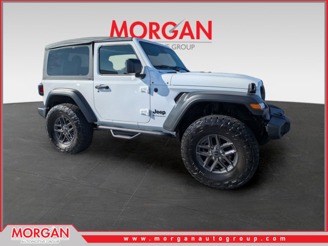 2025 Jeep Wrangler - Photo 2