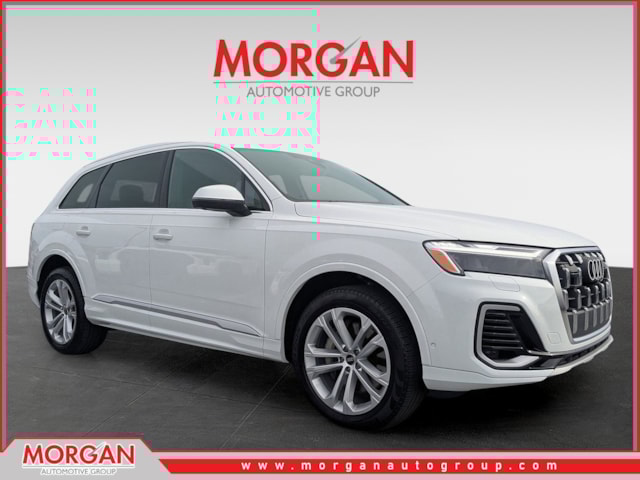 2025 Audi Q7 Premium Plus's photo