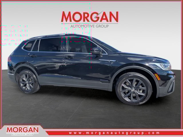 2024 Volkswagen Tiguan SE's photo