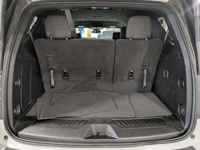 2024 Chevrolet Tahoe - Photo 11