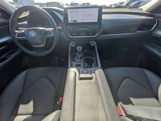 2025 Toyota Grand Highlander - Photo 13