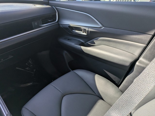 2025 Toyota Grand Highlander - Photo 15