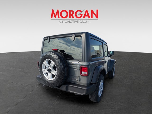 2021 Jeep Wrangler - Photo 4