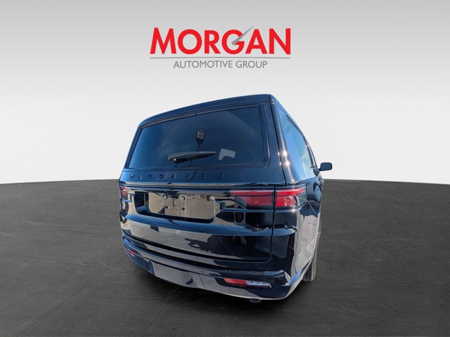 2025 Jeep Wagoneer L - Photo 3