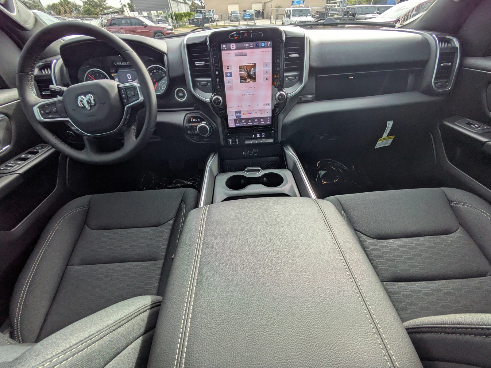 2026 Ram 1500 - Photo 13