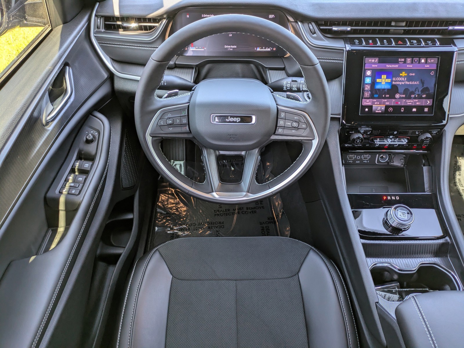 2025 Jeep Grand Cherokee L - Photo 14