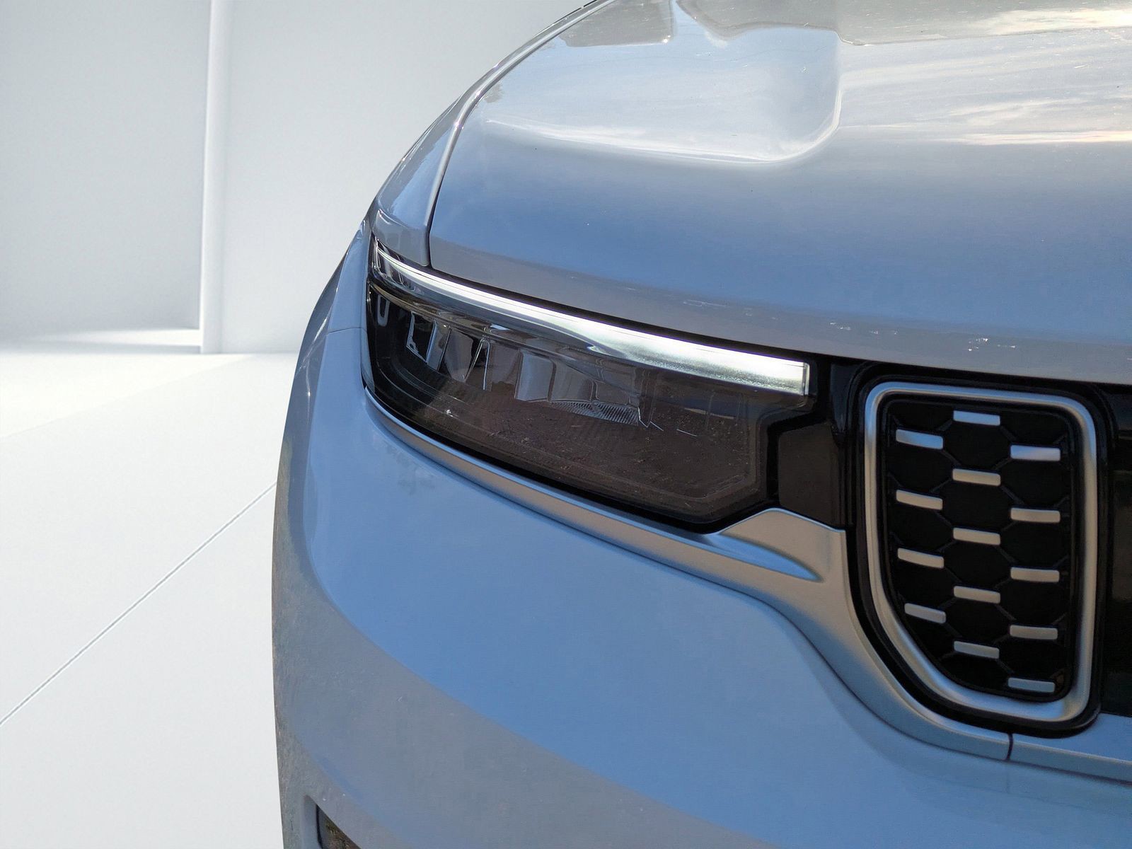 2025 Jeep Grand Cherokee L - Photo 8