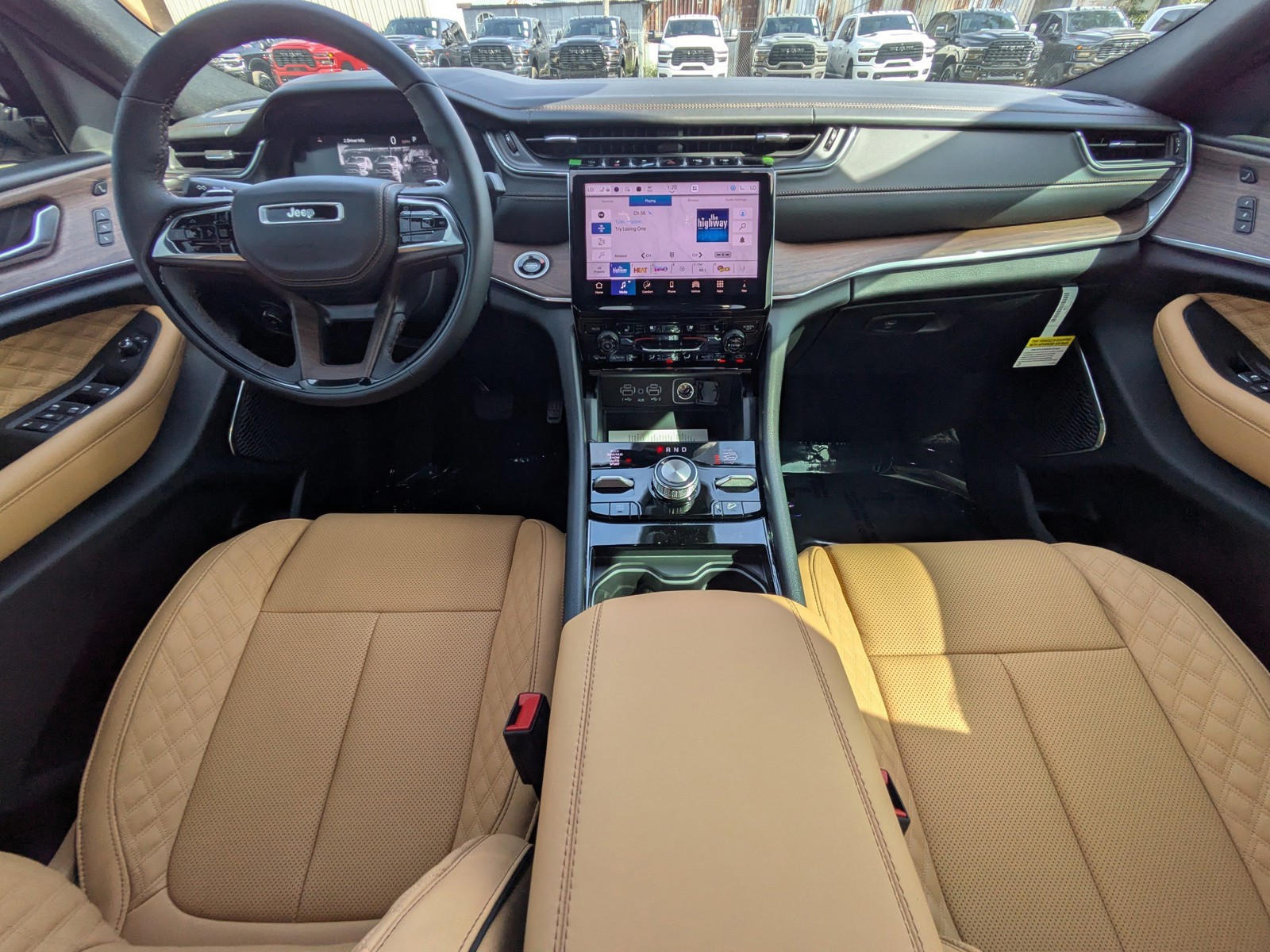 2025 Jeep Grand Cherokee L - Photo 13