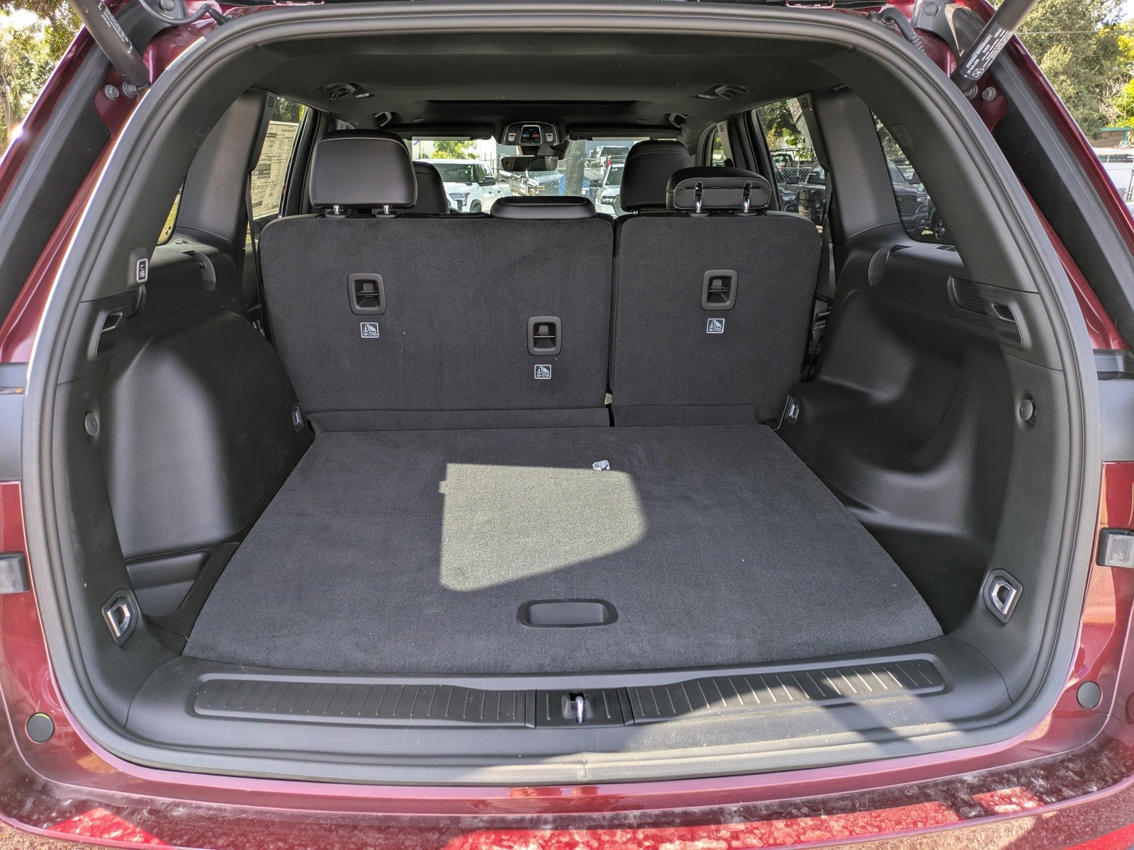 2025 Jeep Grand Cherokee - Photo 11