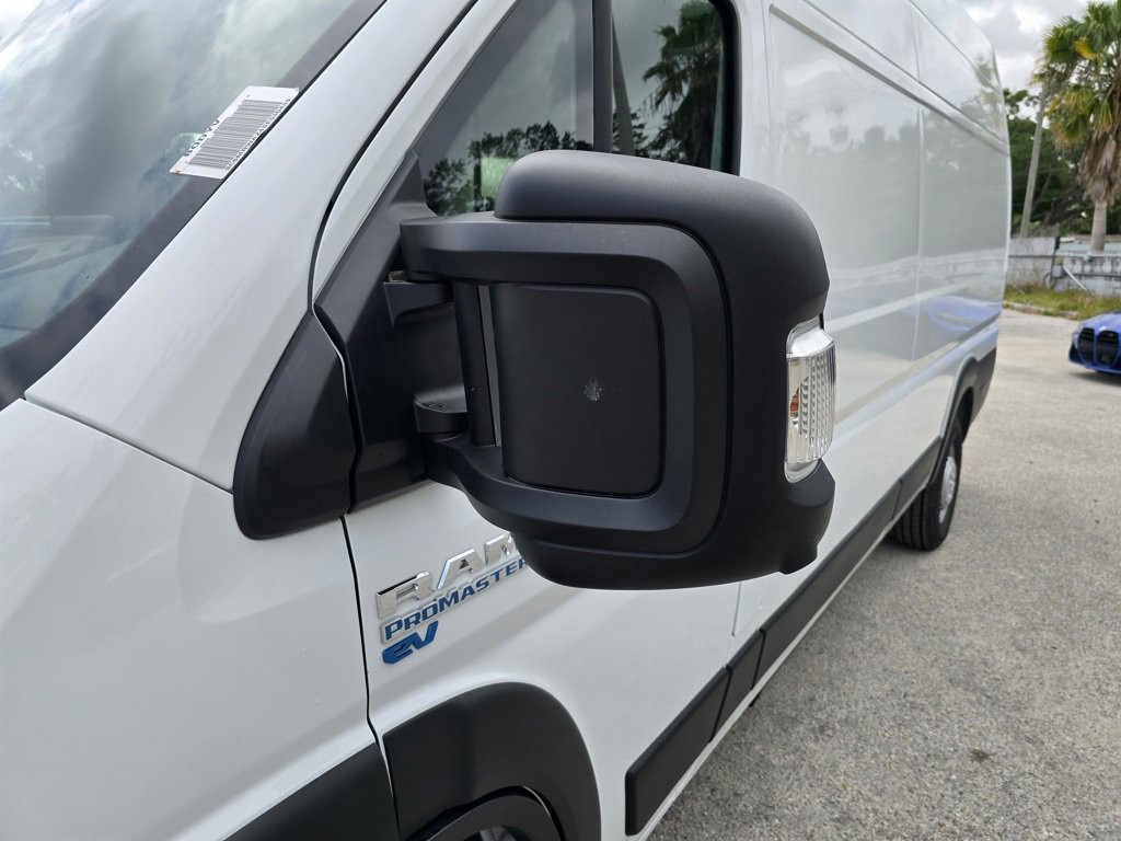 2025 Ram ProMaster 3500 EV - Photo 12